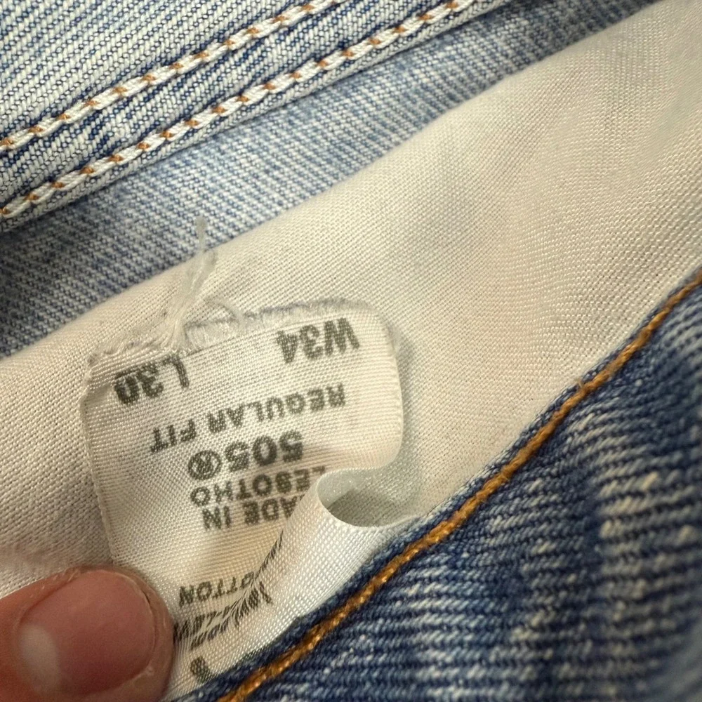 Vintage y2k Baggy Levi's 505‎ Jeans